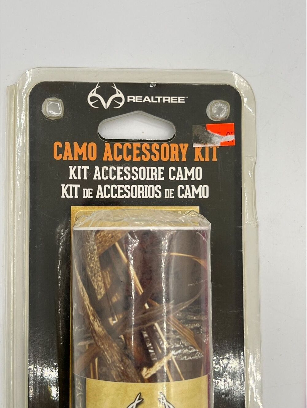 Realtree Max-5 Camo Accessory Kit - Picture 3 of 4